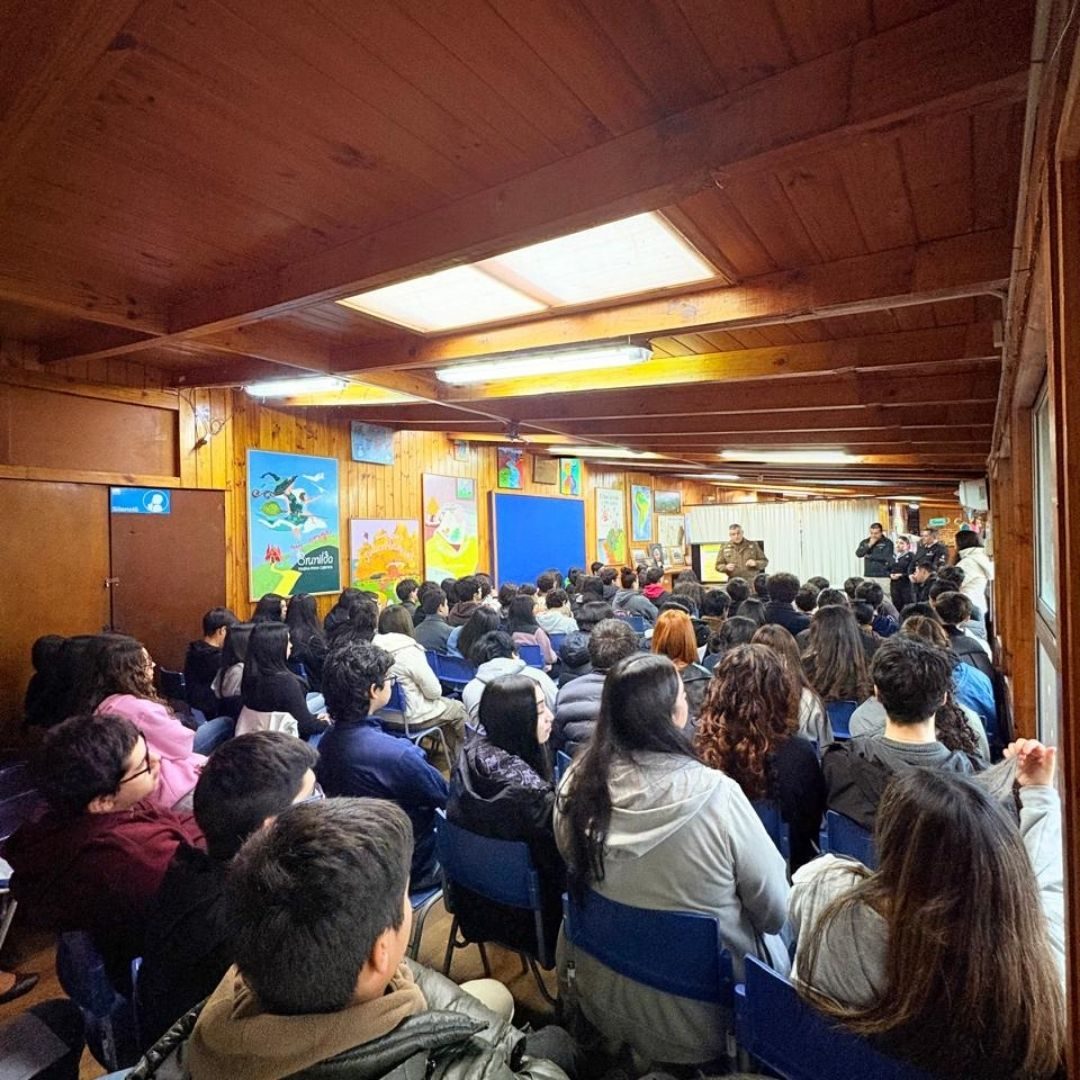 Charla Vocacional sobre Fuerzas Armadas y de Seguridad
